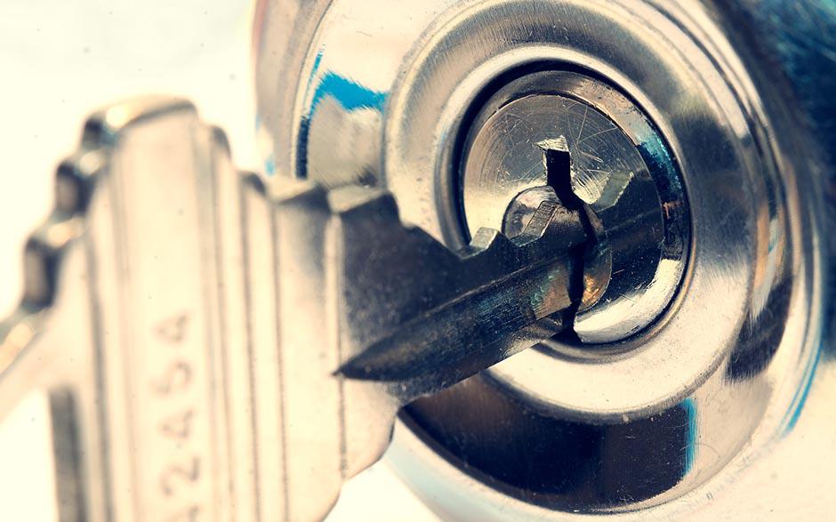 confiance serrurier prix changement serrure Serris
